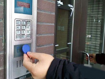 �����T���S��