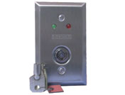 ��/�����i