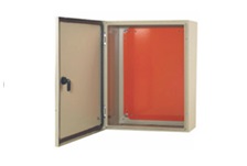 ���P������